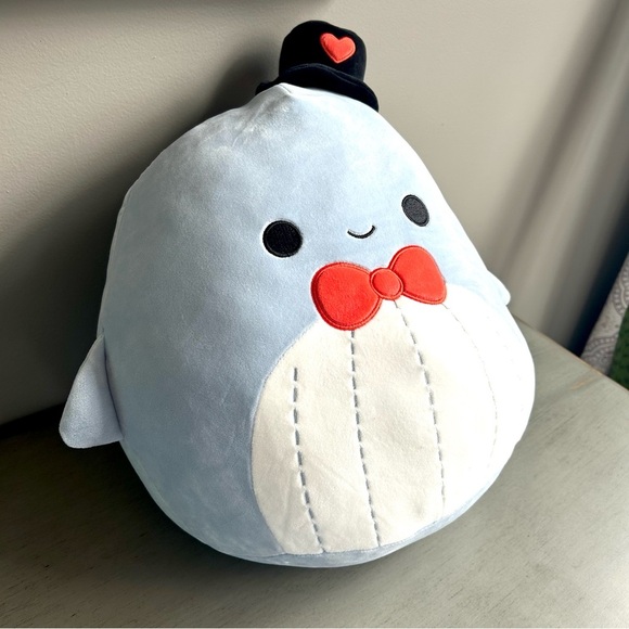 Squishmallows Samir Whale Hat & Tie 12" Plush NWT 2024 Valentine's Day - Picture 2 of 9